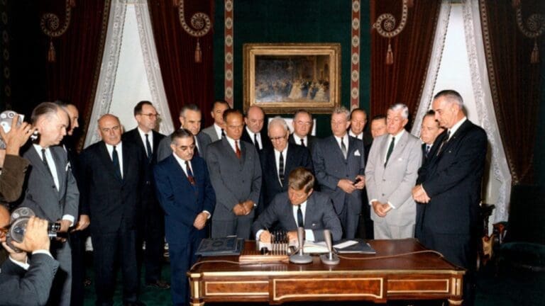From the Partial Test Ban Treaty to a Nuclear Weapons-Free World