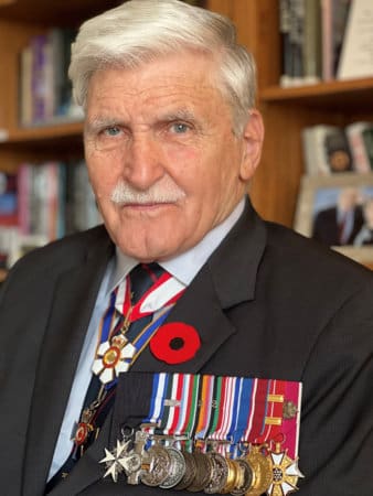 Romeo-Dallaire Dr. Samuel Zipp